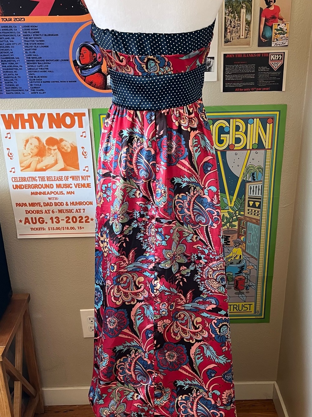 Red strapless maxi dress with polka dot waistband and floral print - Picture 4 of 7